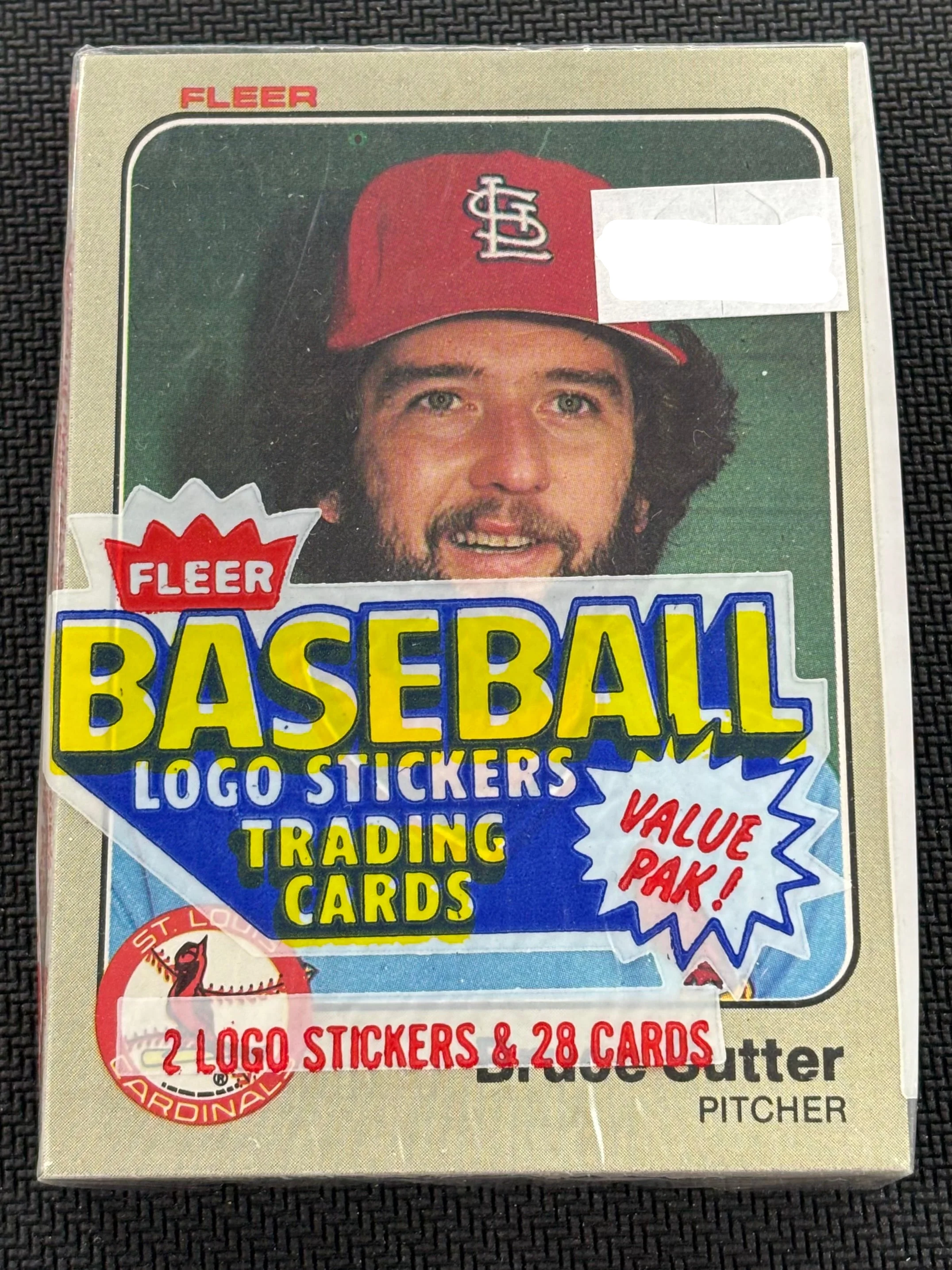 1983 Fleer Baseball Cello Wax Pack *CARD ON TOP WILL VARY* (CHASE - Wade Boggs, Tony Gwynn, & Ryne Sandberg RC's )