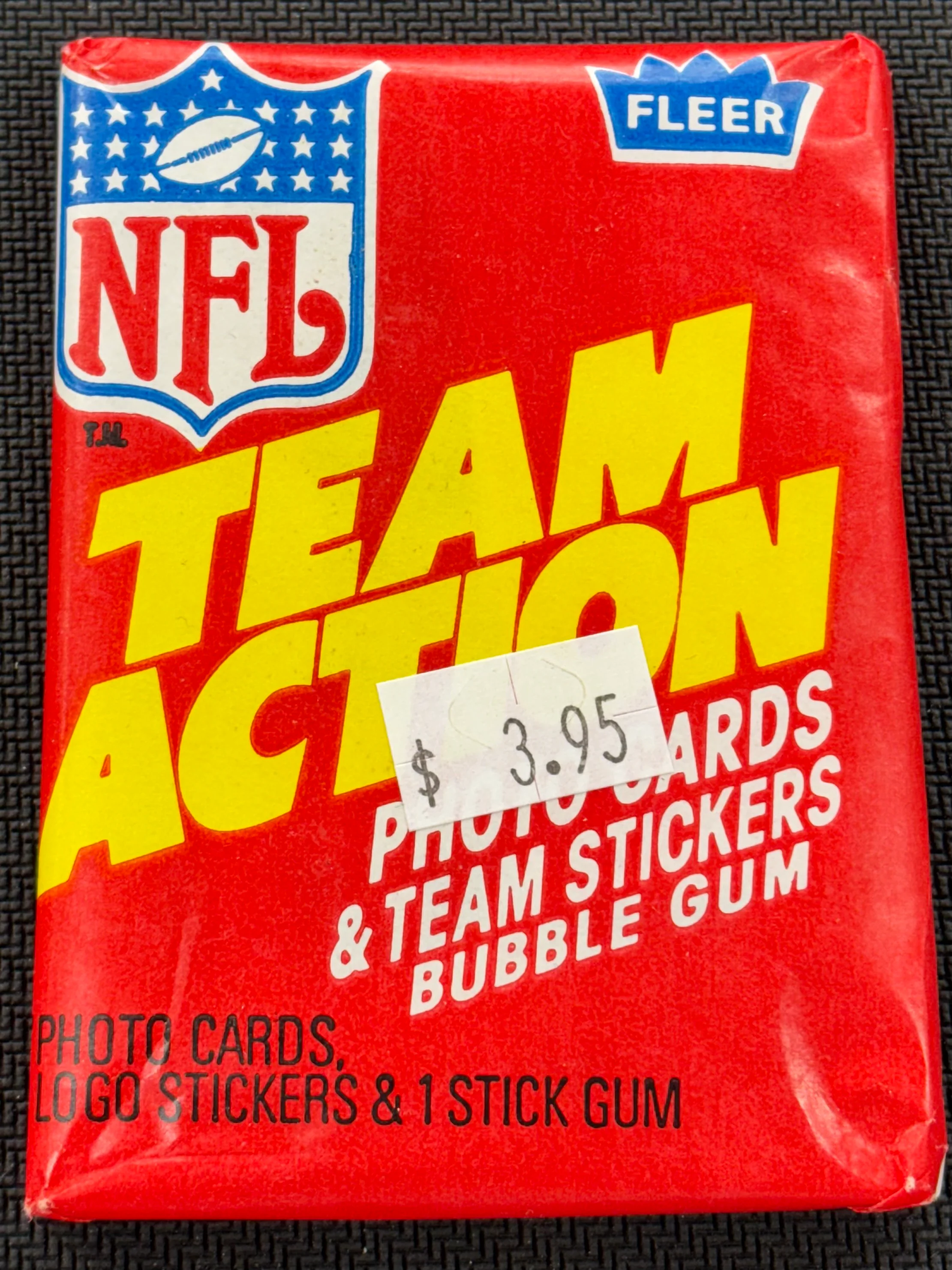 1983 Fleer Football Wax Pack