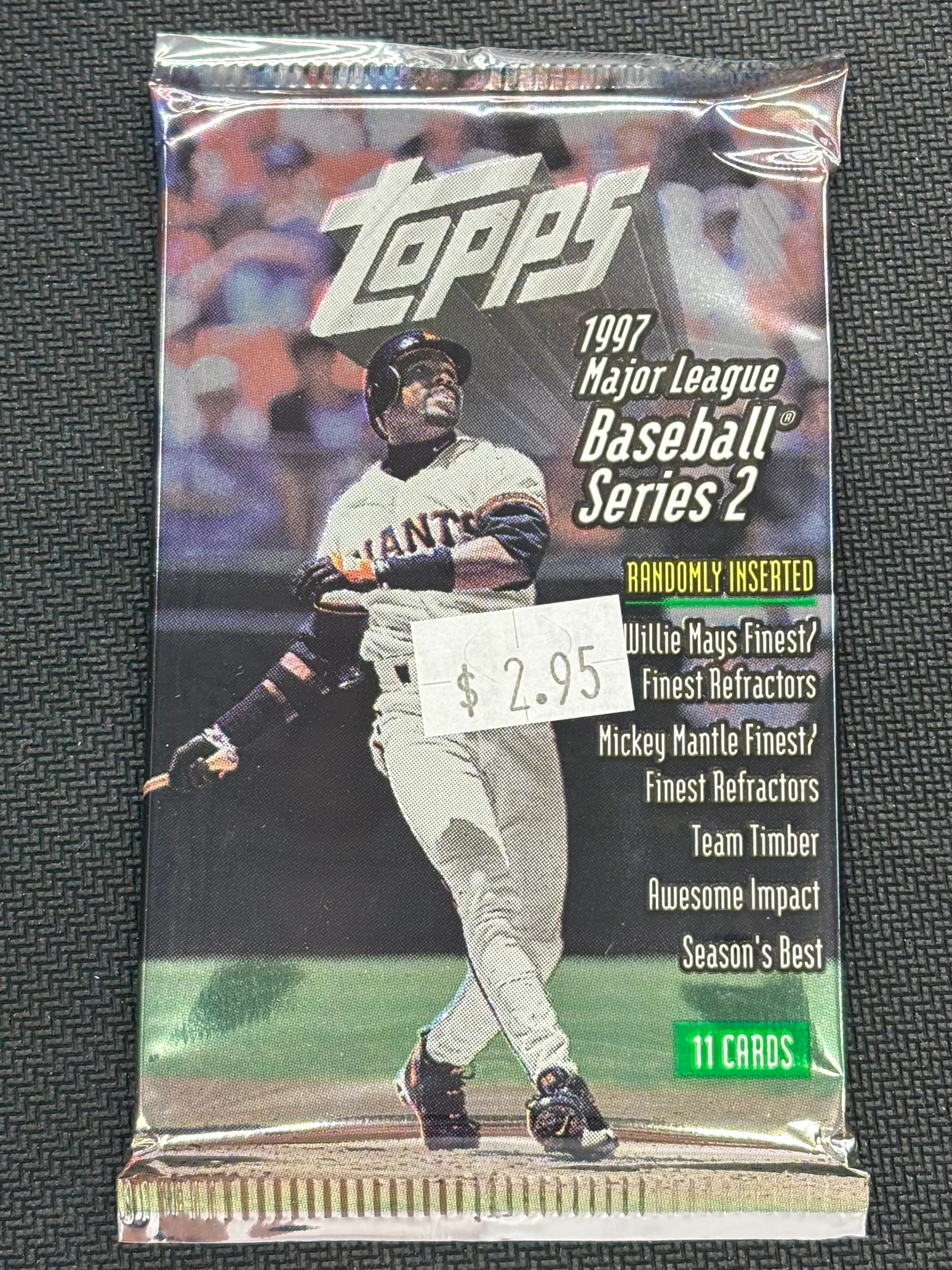 1997 Topps Series 2 Baseball Hobby Pack (CHASE - Derek Jeter Rookie Of The Year Autograph)