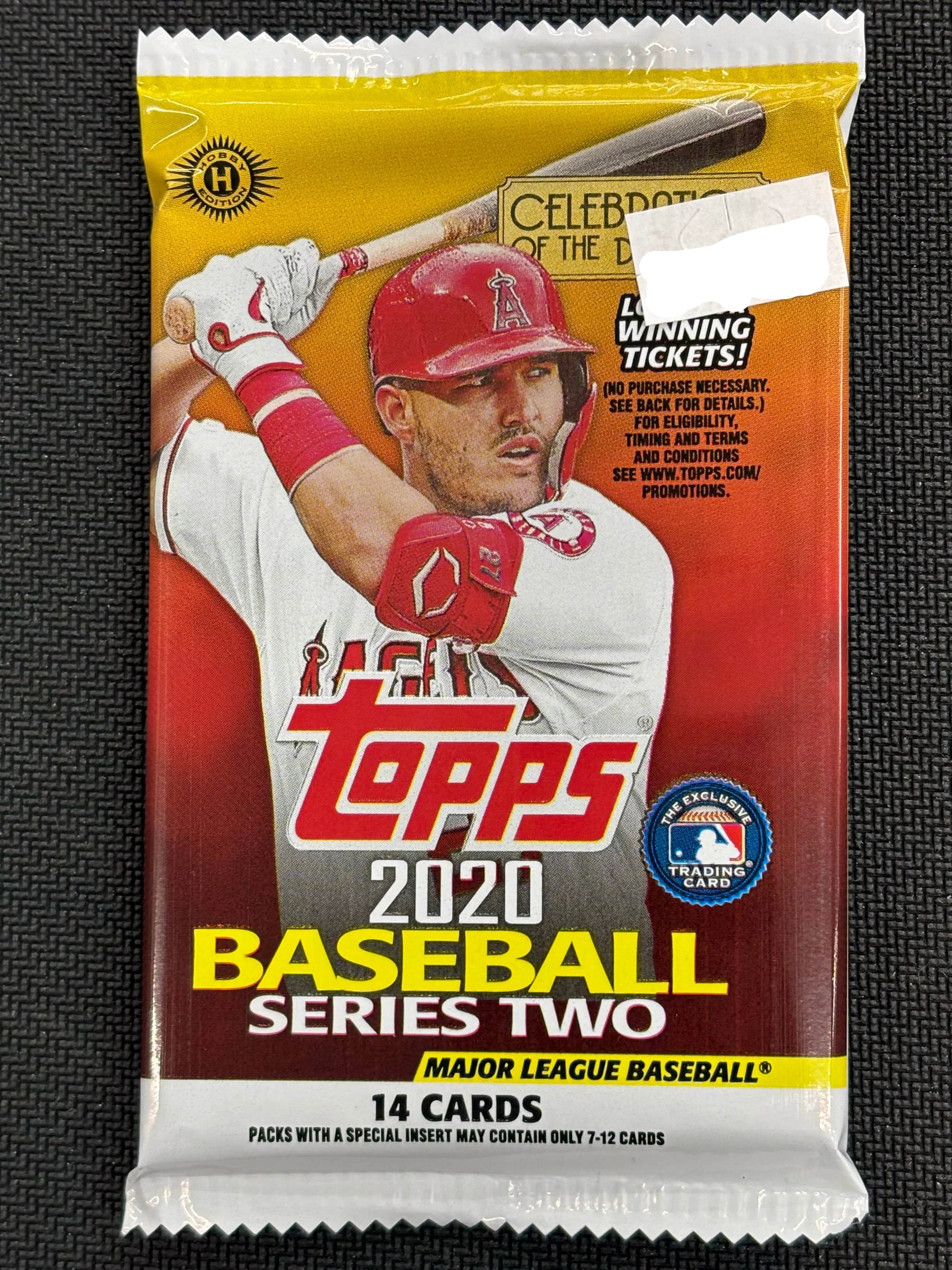 2020 Topps Series 2 Baseball Hobby Pack (CHASE - Juan Soto & Vladimir Guerrero Jr Autographs)
